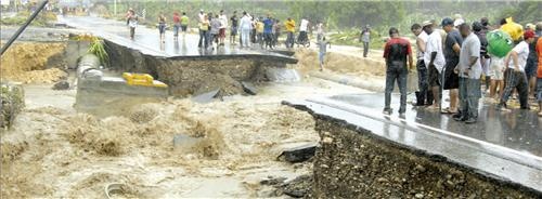 Puente destruido, Ban�